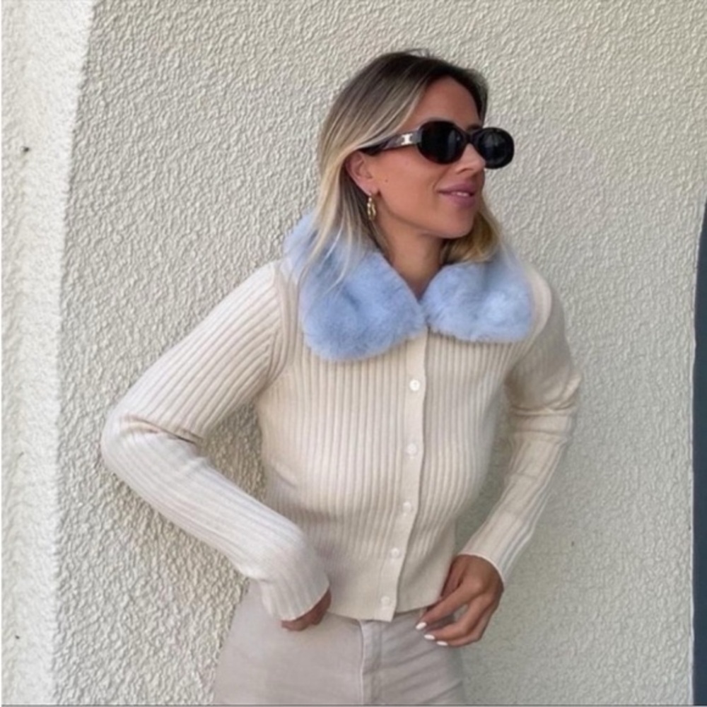 Zara ribbed cardigan blue faux fur collar medium